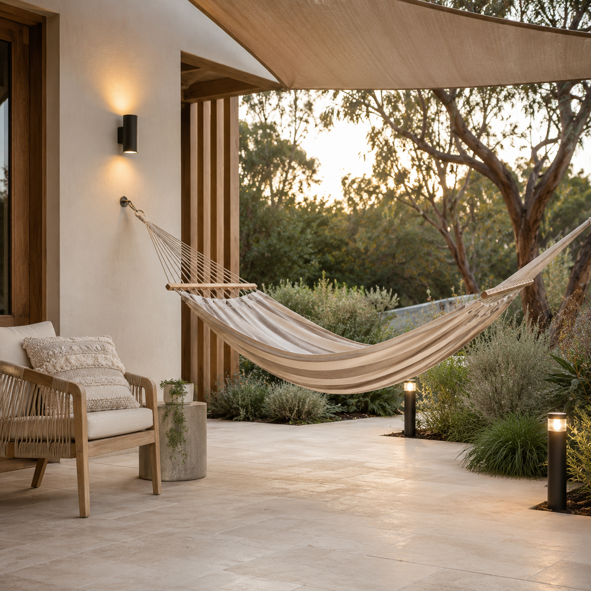 Outdoor Living & Garden