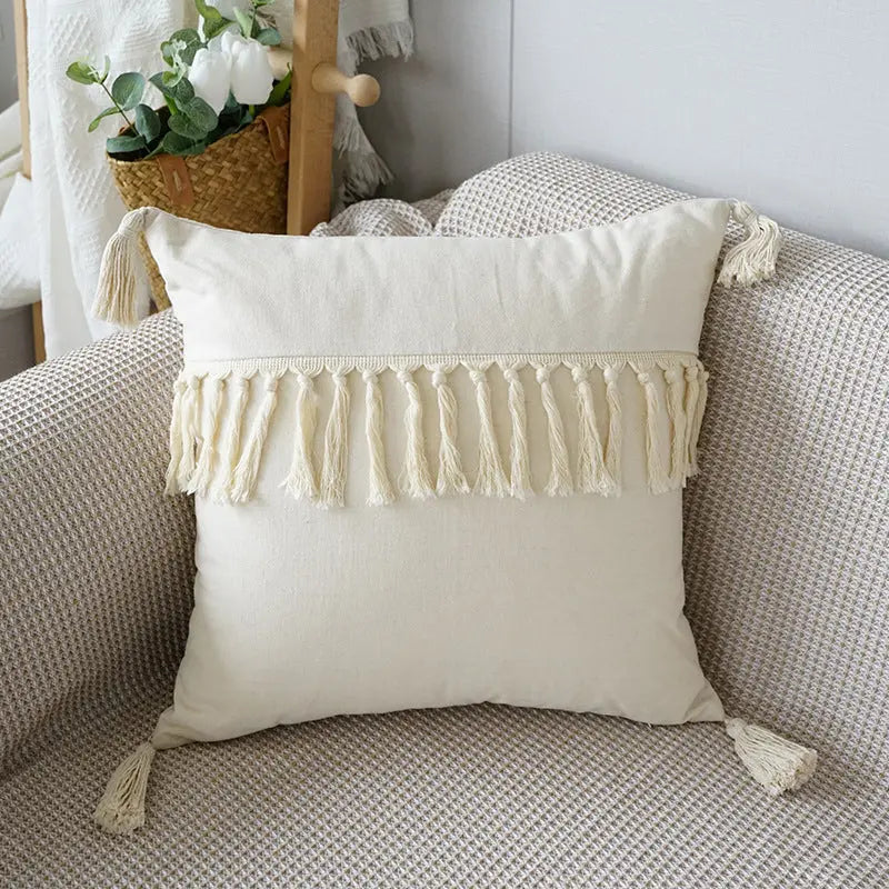 Textured Tassel Cushion – Product view 5