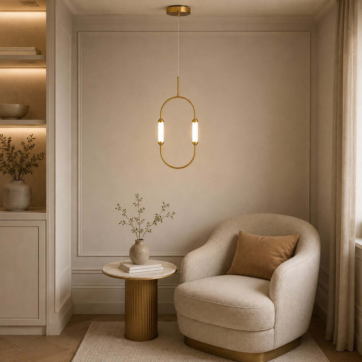 Oval Ceiling Lamp with a Metal Ring – product view