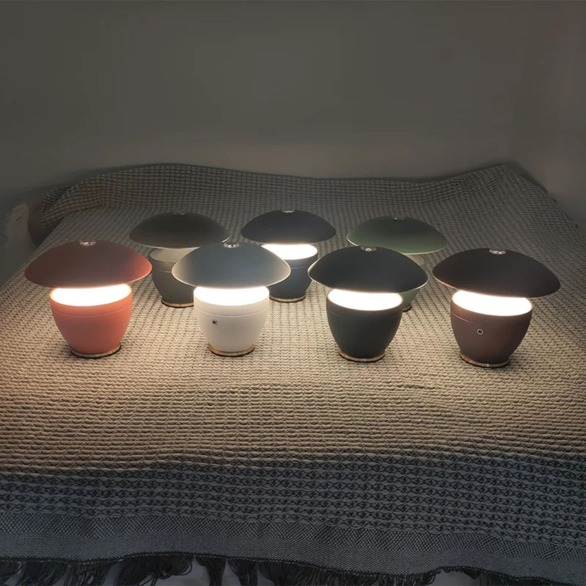 Rechargeable LED Table Lamp – Product view 4