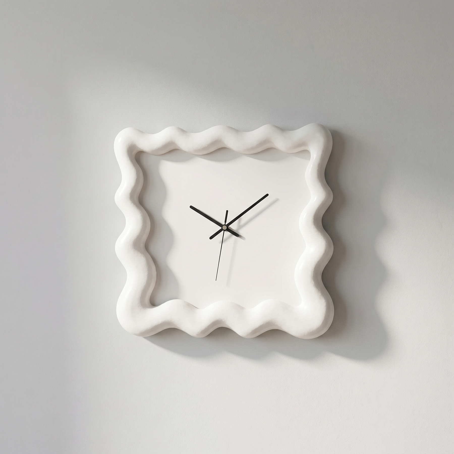 Quiet Sculpted Wall Clock – Quiet Sculpted Wall Clock – White
