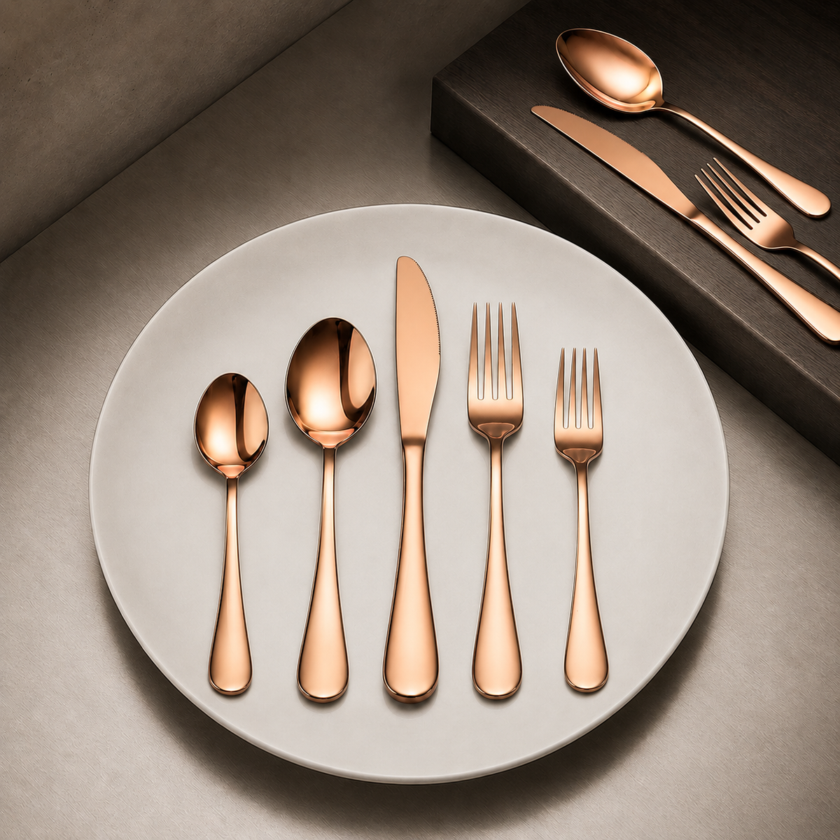 Polished Flatware Set - Rose Gold