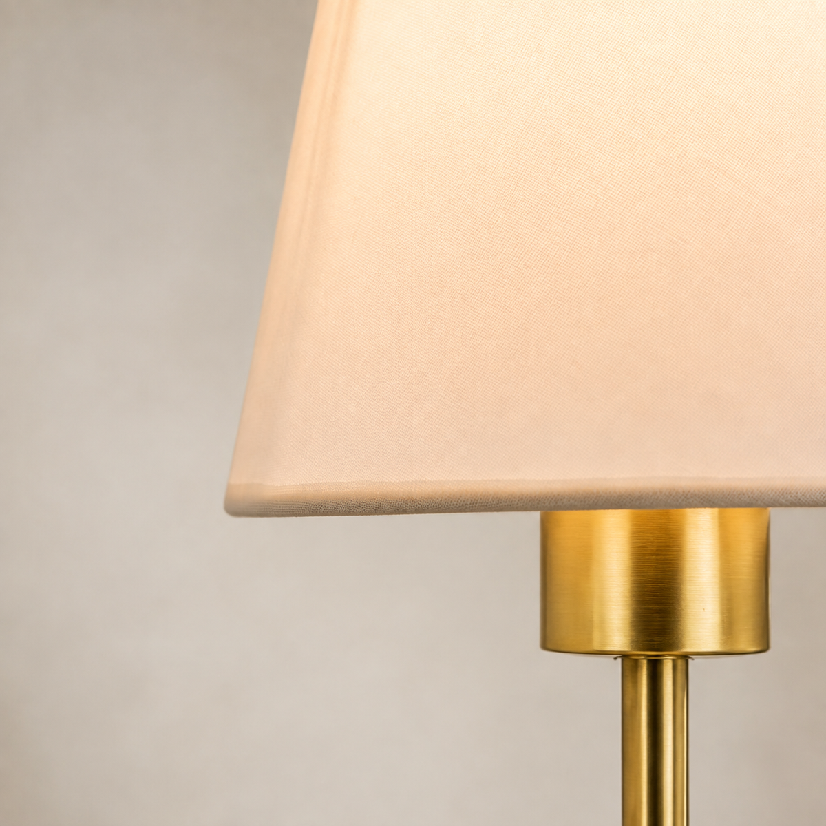 Fabric Shade Table Lamp - Lead Product Detail