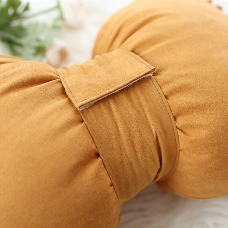 Bow-Shaped Cushion – Product view 13