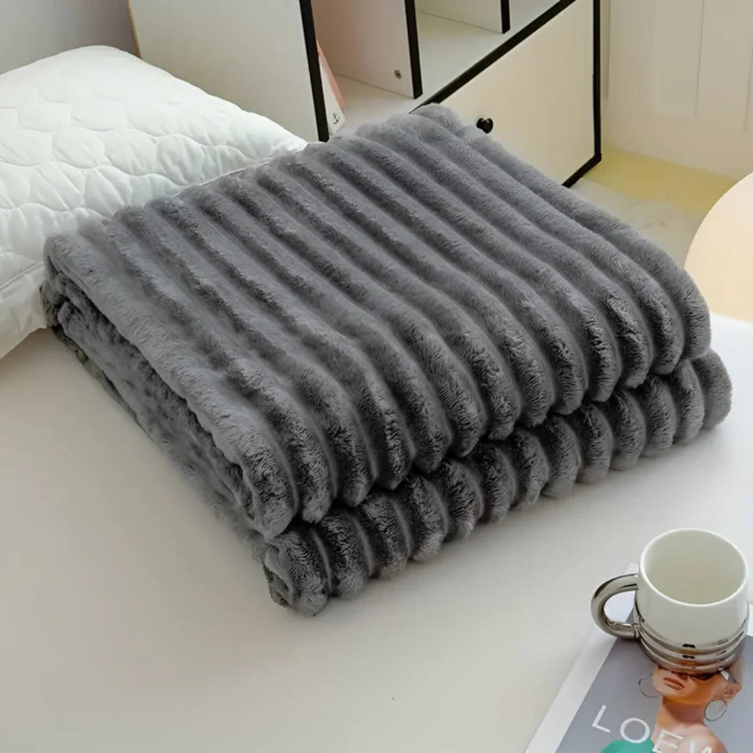 Warm Fleece Throw – Product view 4
