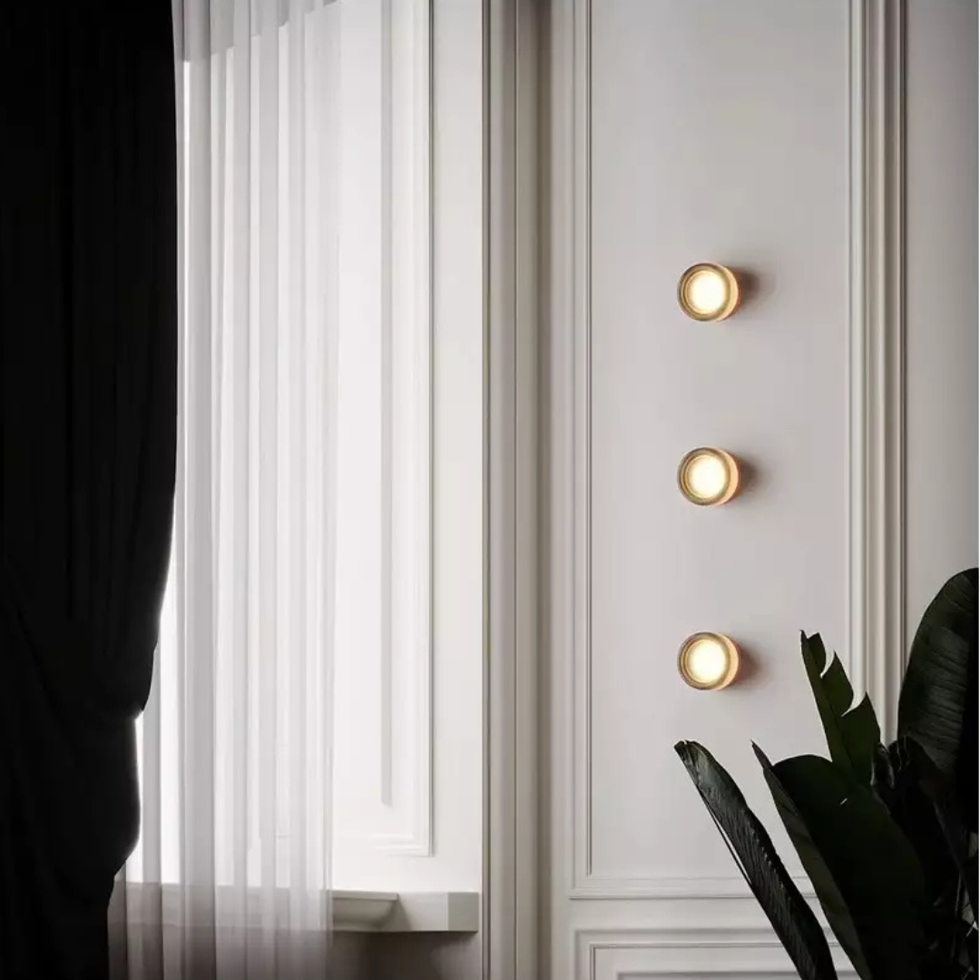 Round Acrylic LED Wall Lamp – product view
