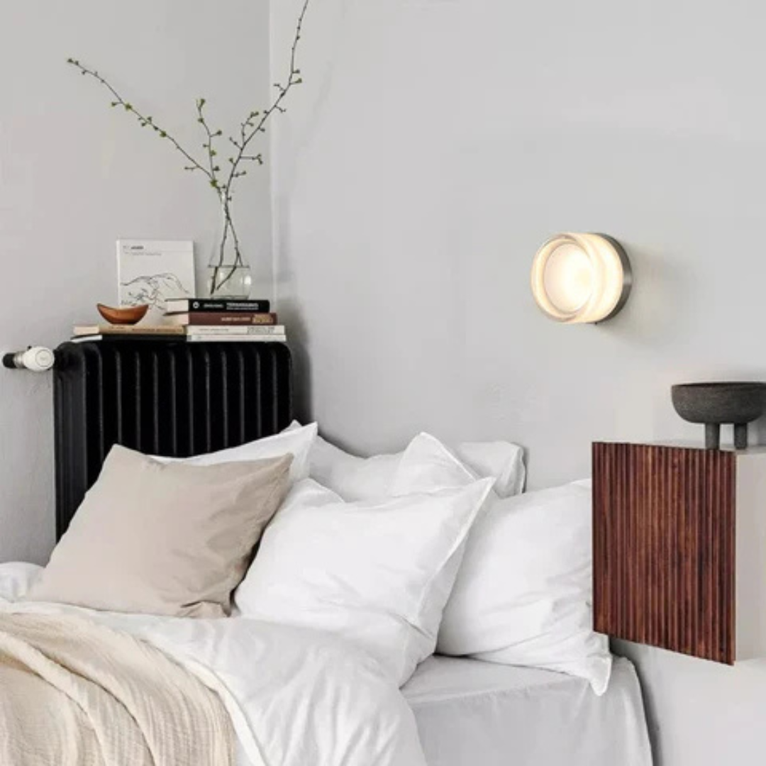 Round Acrylic LED Wall Lamp – product view