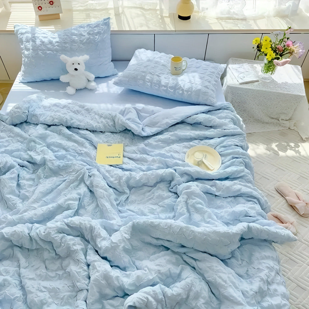 Lightweight Summer Quilt – Main product image