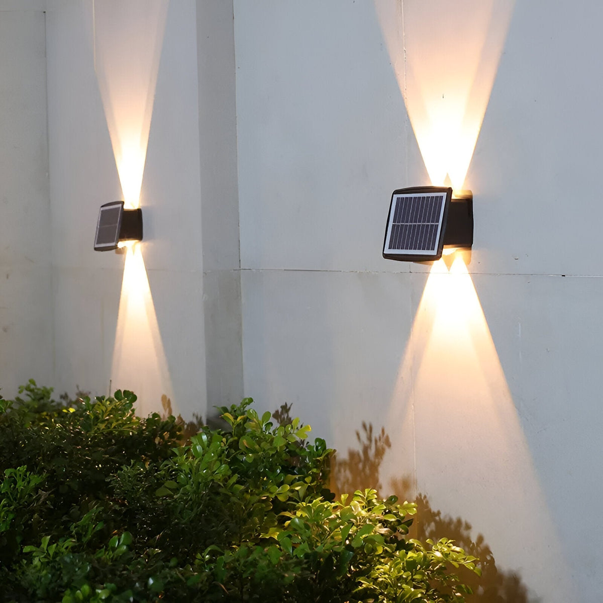 Solar Up & Down Wall Light – Product view 7