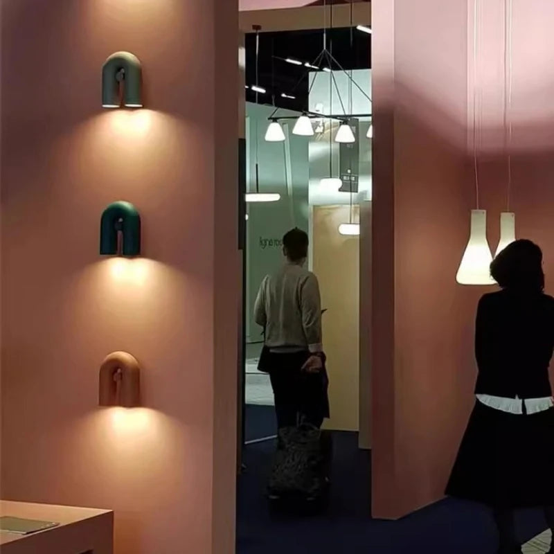 U-Shaped LED Wall Light – Product view 5