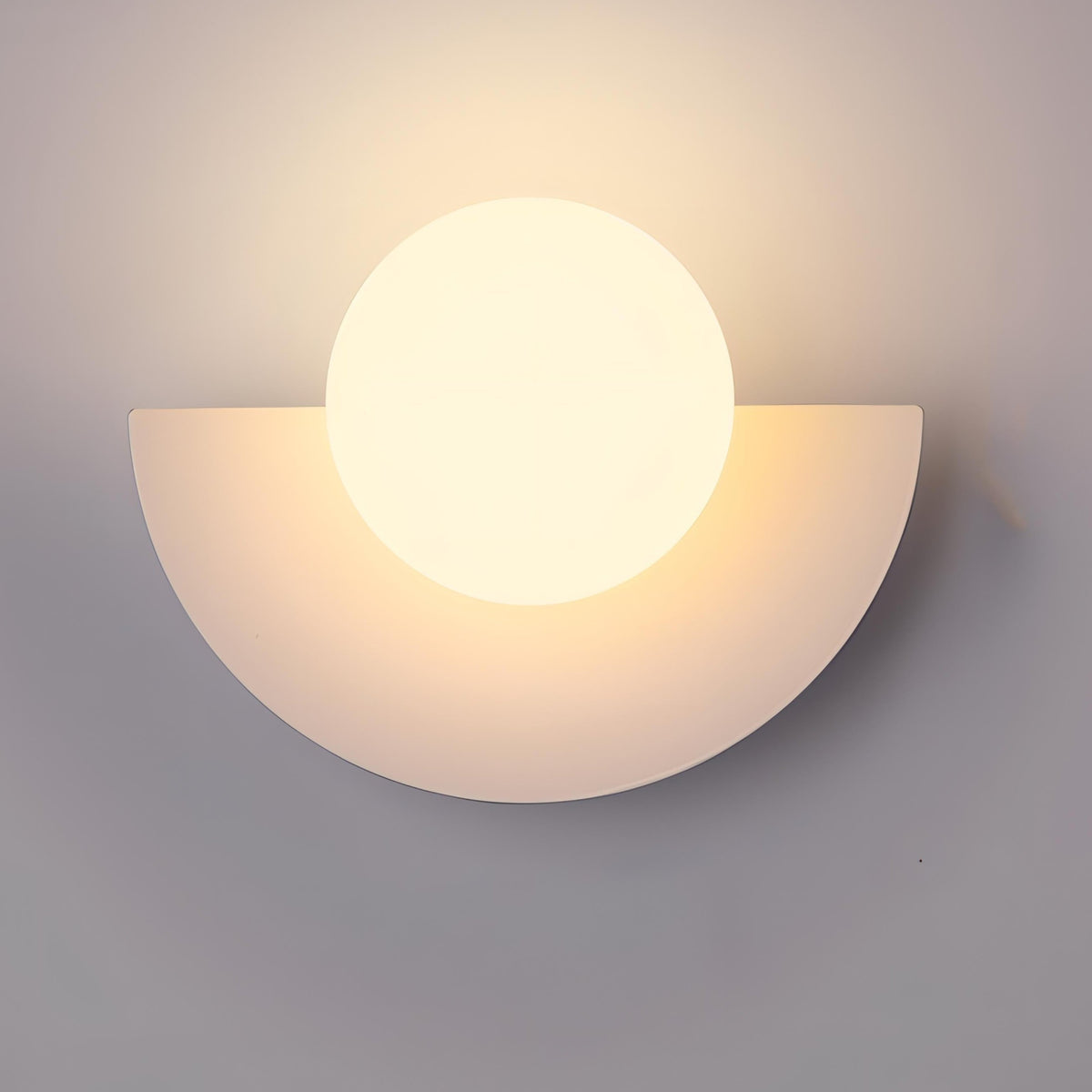 Scandinavian Semicircular Wall Sconce – White