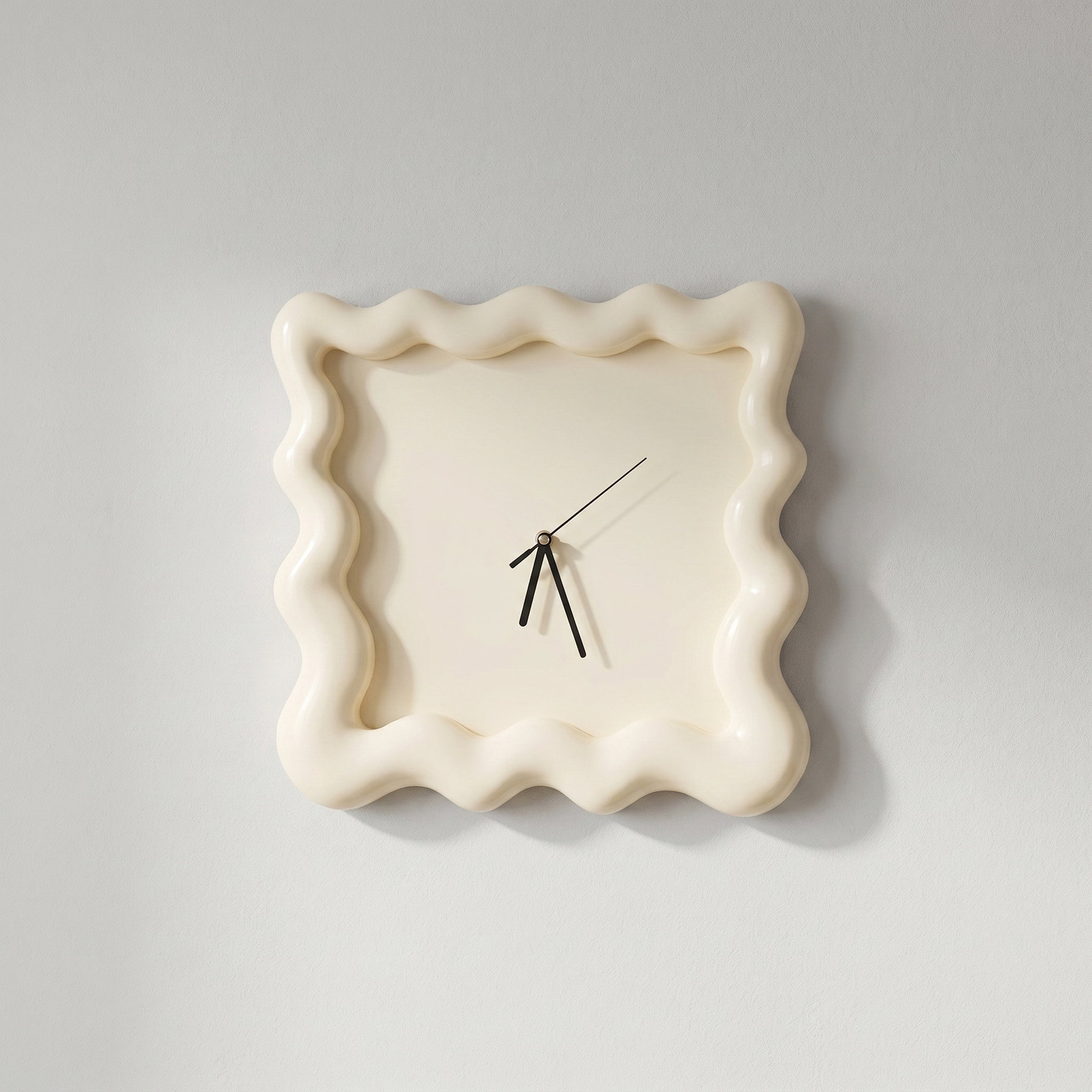 Quiet Sculpted Wall Clock – Quiet Sculpted Wall Clock – Milk White